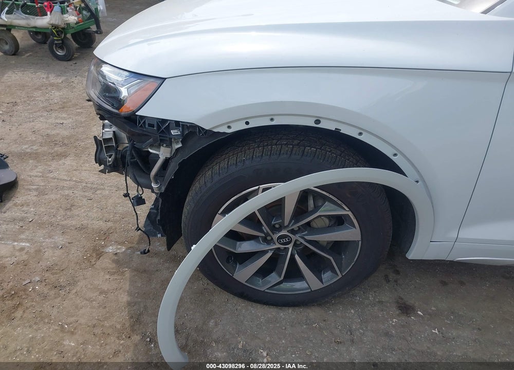 2021 AUDI Q5 VIN: WA1BAAFY0M2127179