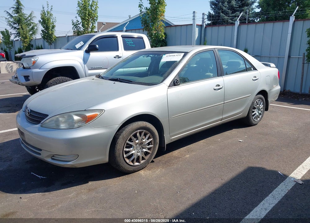 2003 TOYOTA CAMRY LE VIN: JTDBE32K330157908