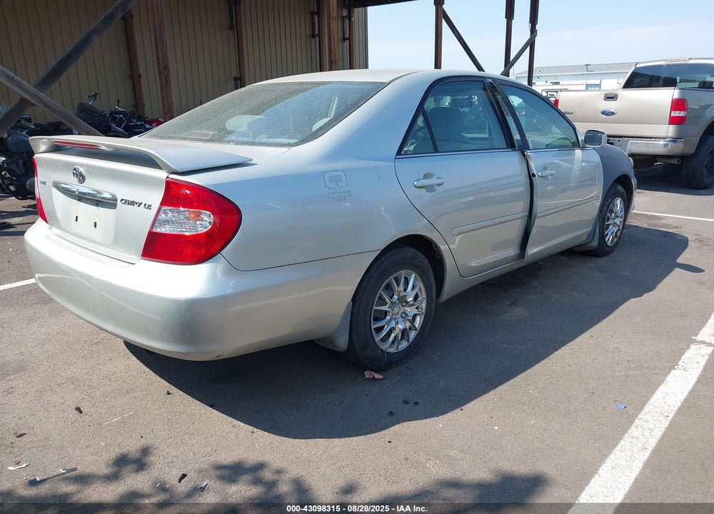 2003 TOYOTA CAMRY LE VIN: JTDBE32K330157908