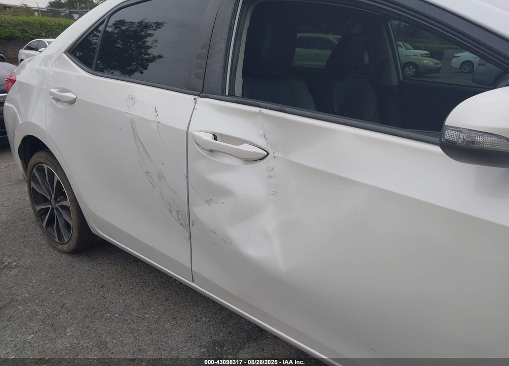 2017 TOYOTA COROLLA VIN: 5YFBURHEXHP706590