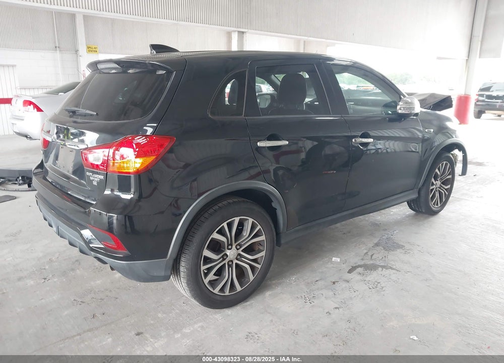 2018 MITSUBISHI OUTLANDER SPORT VIN: JA4AP3AW2JZ006443