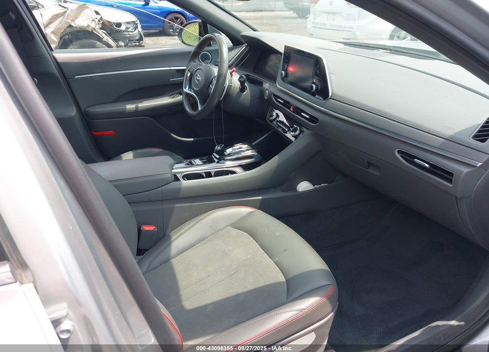 2020 HYUNDAI SONATA VIN: 5NPEJ4J24LH029969