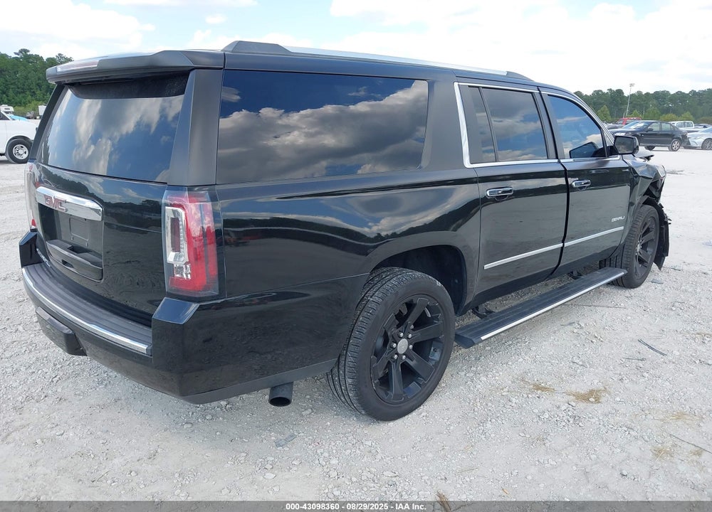 2016 GMC YUKON XL VIN: 1GKS2HKJ5GR311358