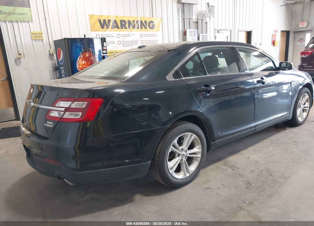 2014 FORD TAURUS SEL VIN: 1FAHP2E8XEG174624