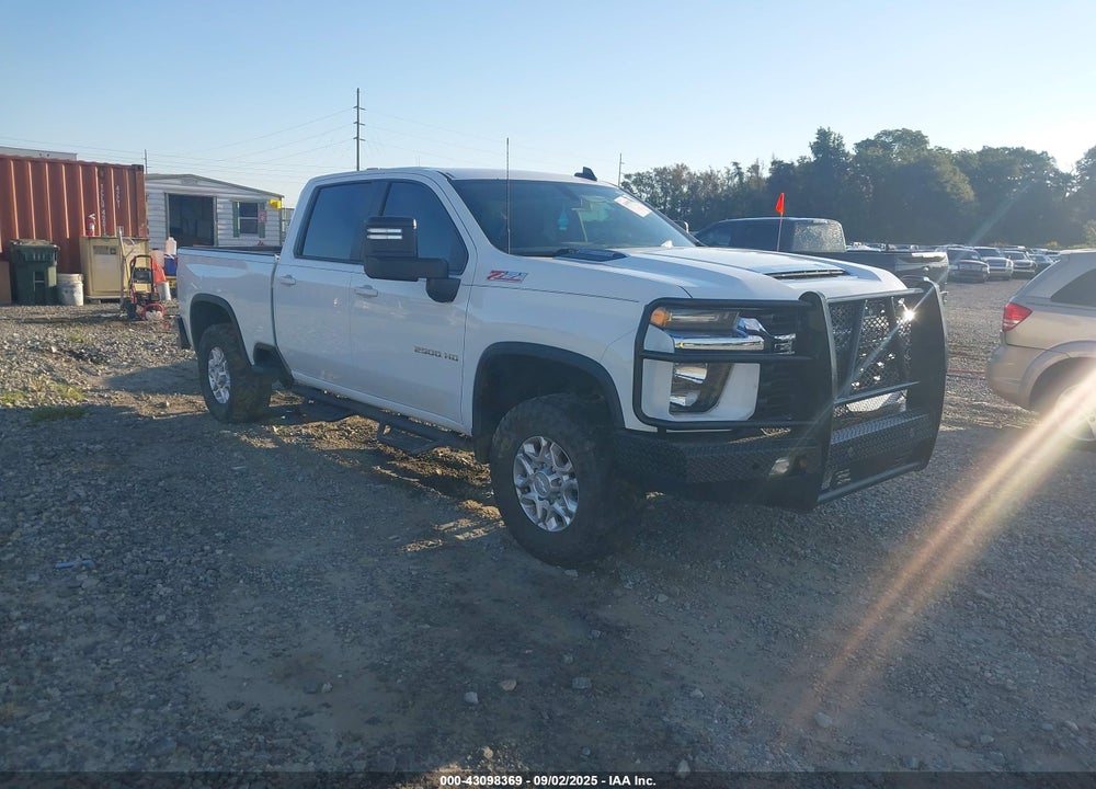 2020 CHEVROLET SILVERADO 2500HD 4WD STANDARD BED LT VIN: 1GC4YNEY5LF174279