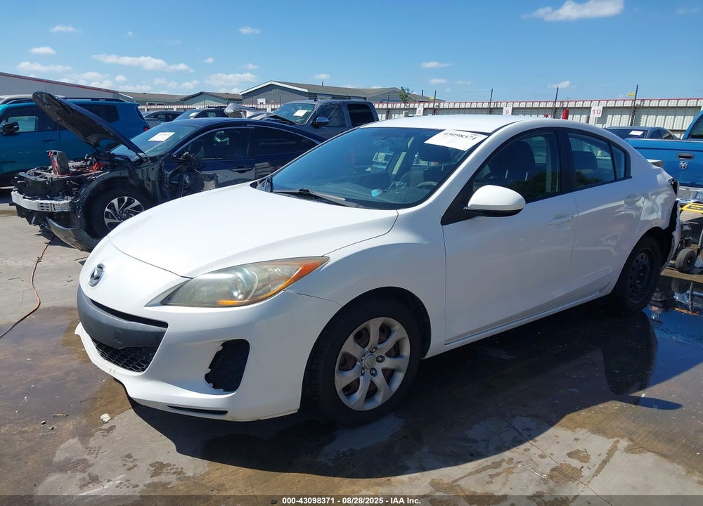 2013 MAZDA 3 VIN: JM1BL1U70D1851468