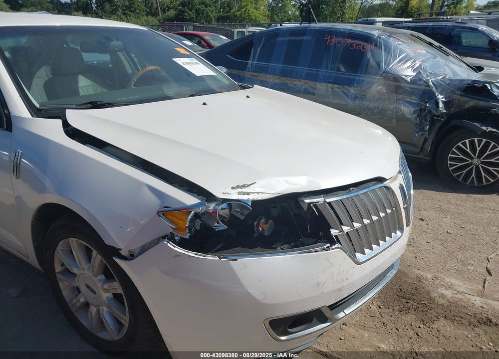 2010 LINCOLN MKZ VIN: 3LNHL2GC3AR619937