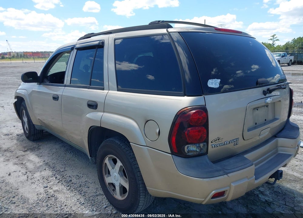 2006 CHEVROLET TRAILBLAZER LS VIN: 1GNDT13S562126788