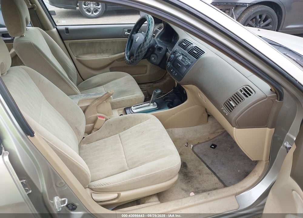 2004 HONDA CIVIC LX VIN: 2HGES16524H531230