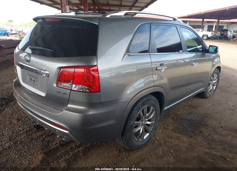 2011 KIA SORENTO VIN: 5XYKW4A24BG159051