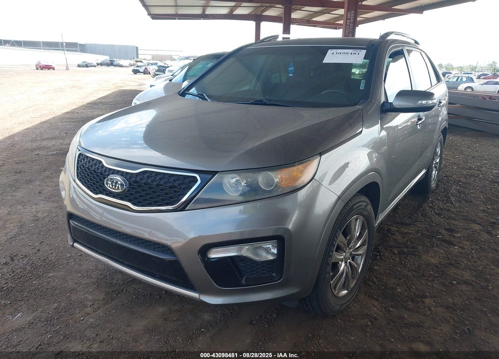 2011 KIA SORENTO VIN: 5XYKW4A24BG159051