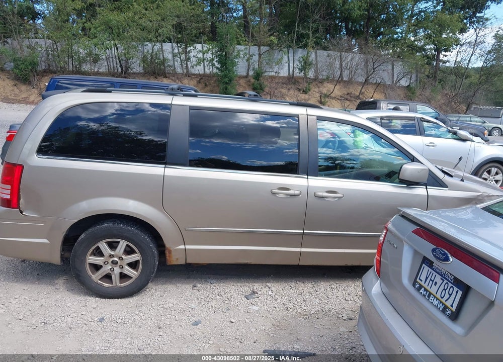 2009 CHRYSLER TOWN & COUNTRY TOURING VIN: 2A8HR54119R581156