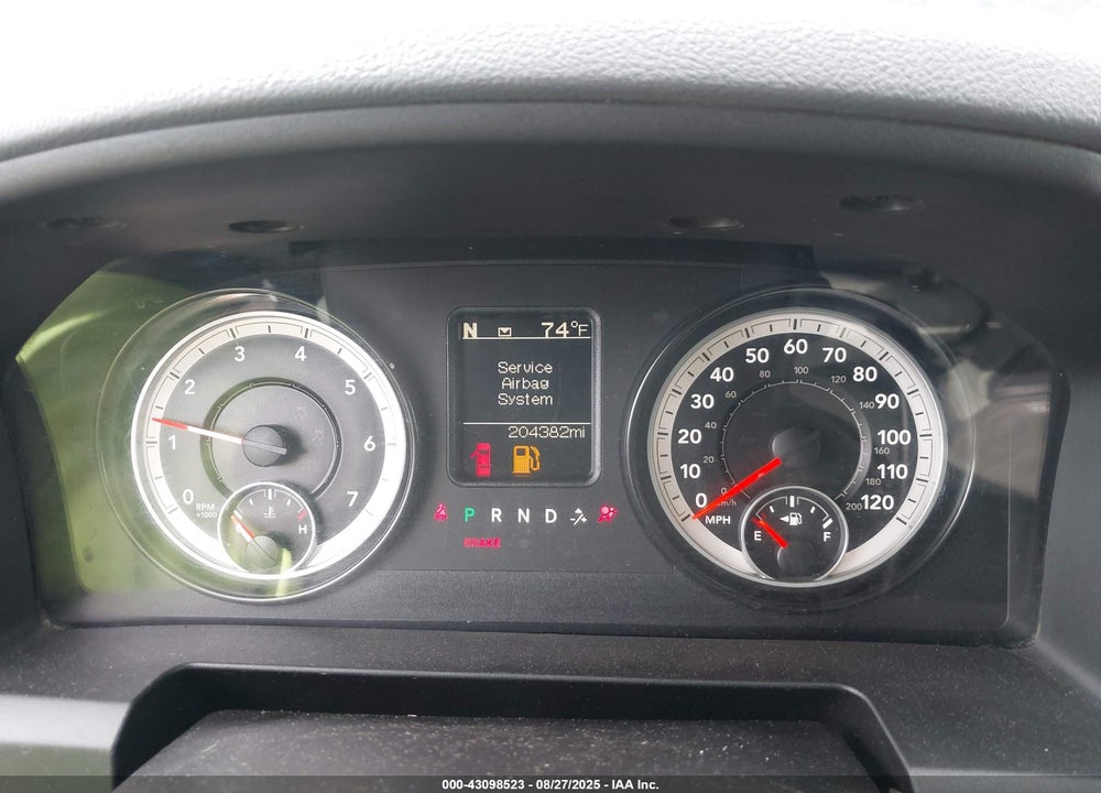 2015 RAM 2500 TRADESMAN VIN: 3C6UR5CJ8FG577248