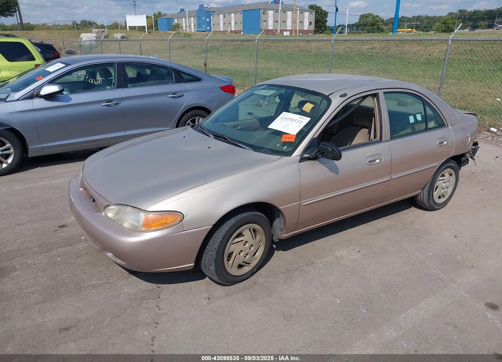 1998 FORD ESCORT SE VIN: 1FAFP13P5WW295127