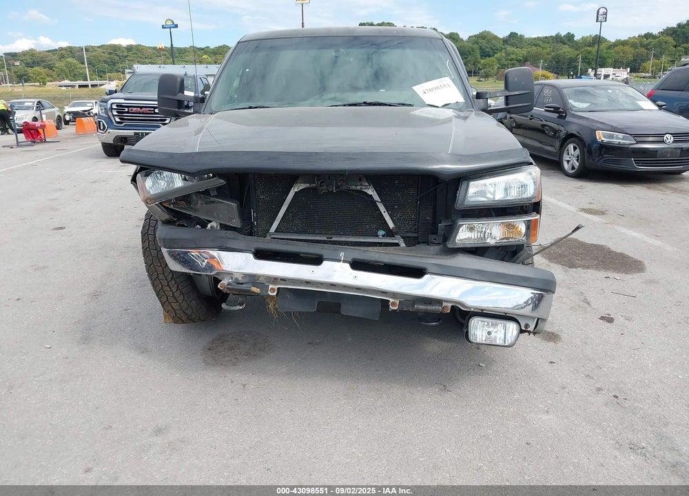2003 CHEVROLET SILVERADO 1500 LS VIN: 1GCEK19V03E211453