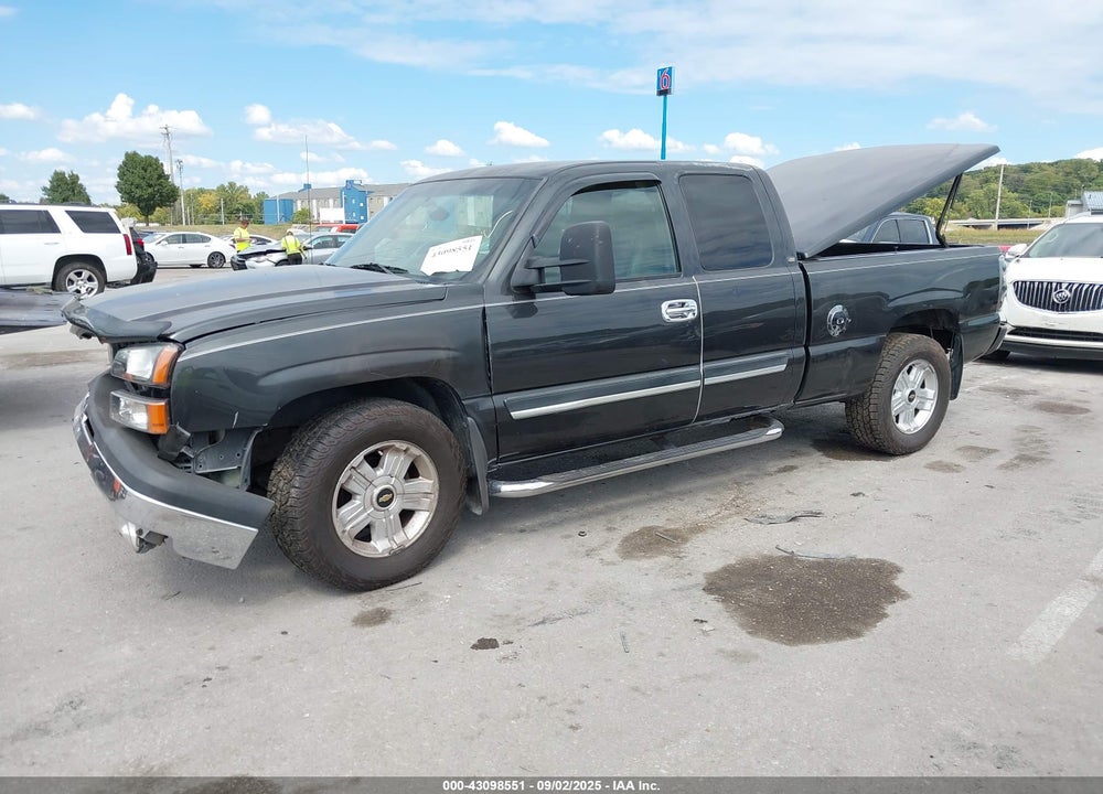 2003 CHEVROLET SILVERADO 1500 LS VIN: 1GCEK19V03E211453