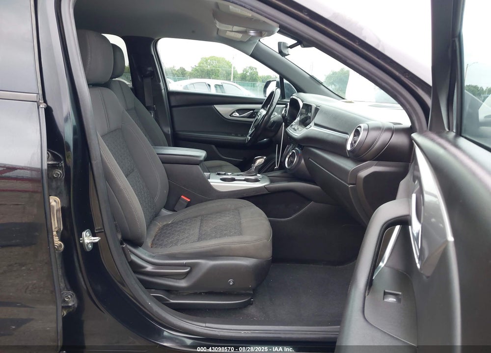 2019 CHEVROLET BLAZER VIN: 3GNKBBRA9KS697021