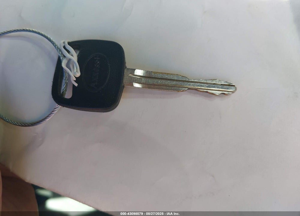 2001 TOYOTA CAMRY CE VIN: 4T1BG22K51U057895