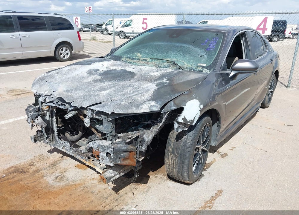 2021 TOYOTA CAMRY VIN: 4T1G11AK8MU488643