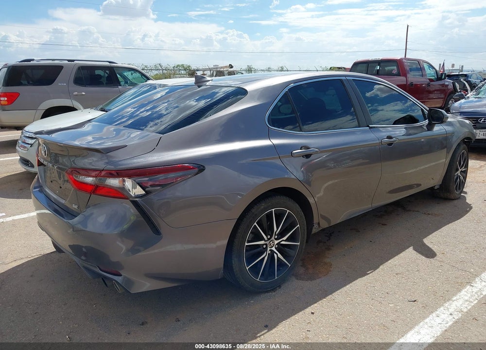 2021 TOYOTA CAMRY VIN: 4T1G11AK8MU488643