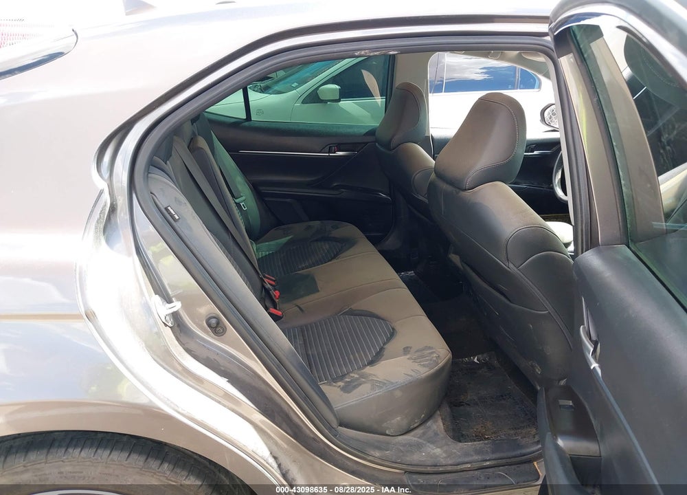 2021 TOYOTA CAMRY VIN: 4T1G11AK8MU488643