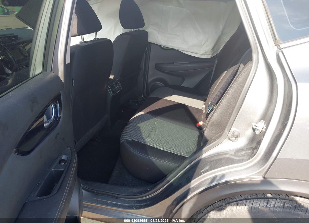 2018 NISSAN ROGUE SPORT VIN: JN1BJ1CP4JW163482