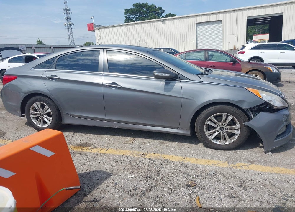 2014 HYUNDAI SONATA VIN: 5NPEB4AC8EH916578