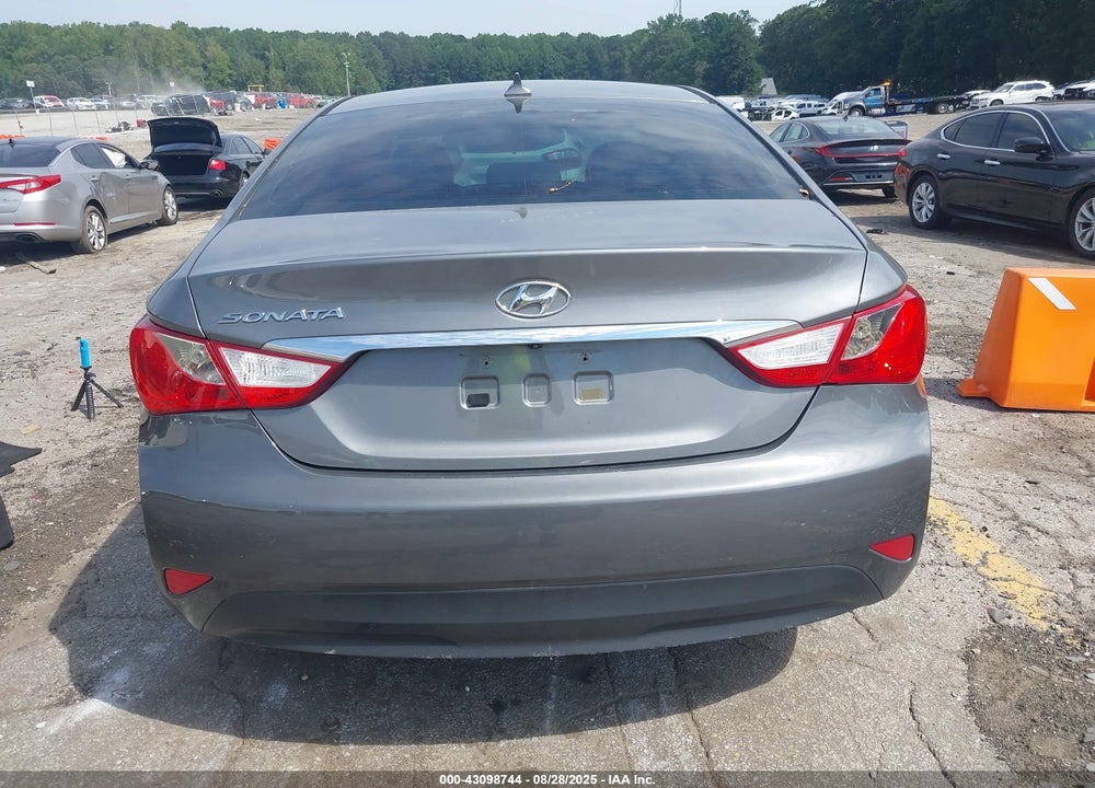 2014 HYUNDAI SONATA VIN: 5NPEB4AC8EH916578