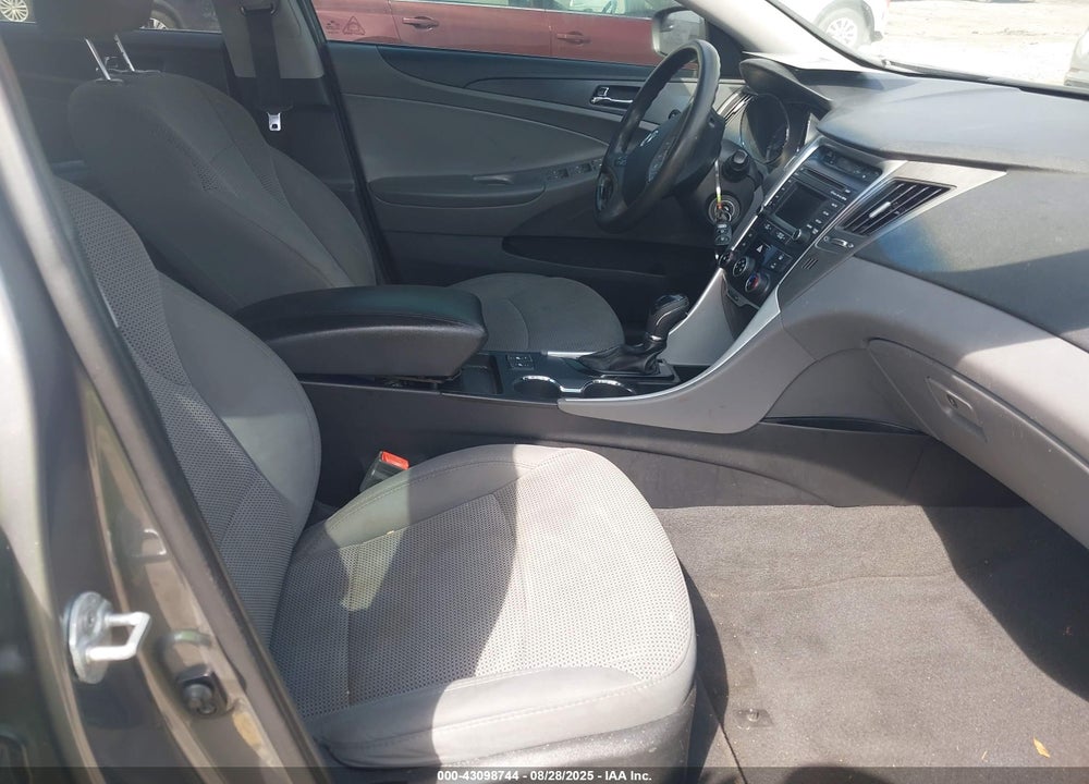 2014 HYUNDAI SONATA VIN: 5NPEB4AC8EH916578