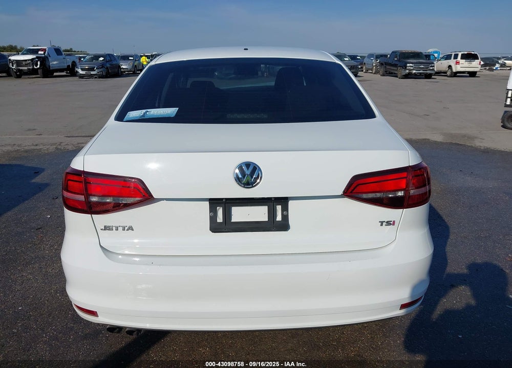2017 VOLKSWAGEN JETTA VIN: 3VW167AJ0HM338068