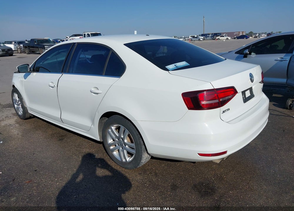 2017 VOLKSWAGEN JETTA VIN: 3VW167AJ0HM338068