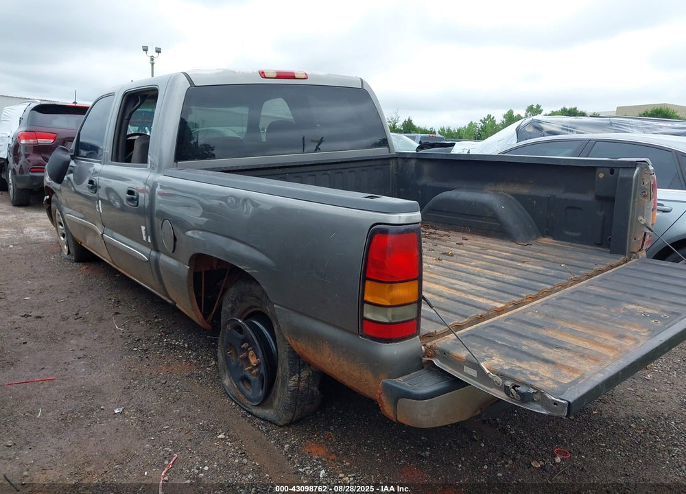 2006 GMC SIERRA 1500 VIN: 2GTEC13T161220379