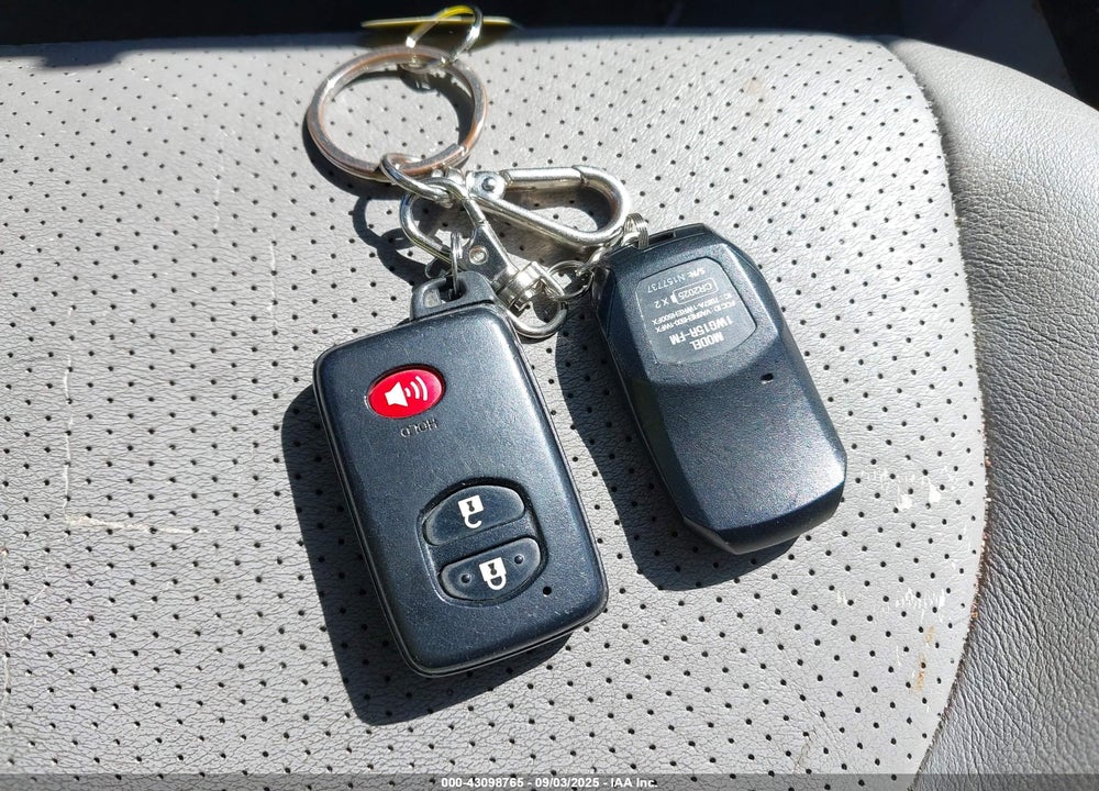2012 TOYOTA RAV4 VIN: 2T3DF4DV4CW251861