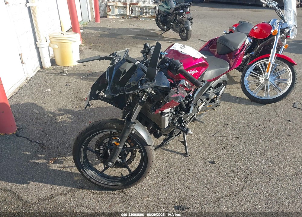 2021 KAWASAKI EX400 VIN: JKAEXKG13MDAB5918