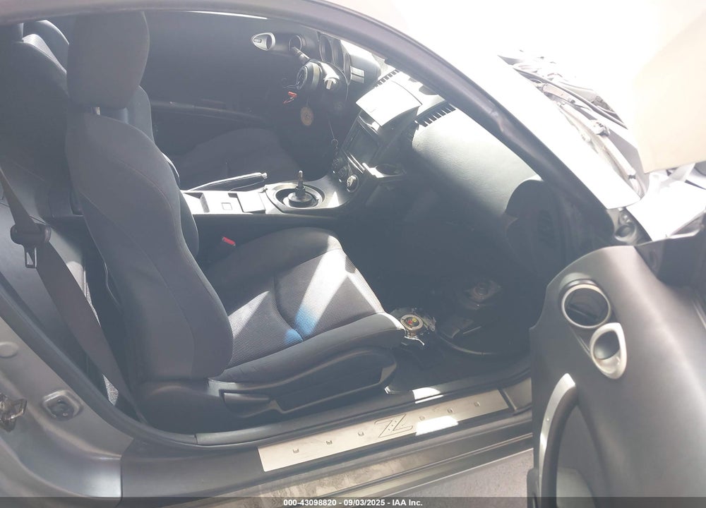 2004 NISSAN 350Z ENTHUSIAST VIN: JN1AZ34D64M104177