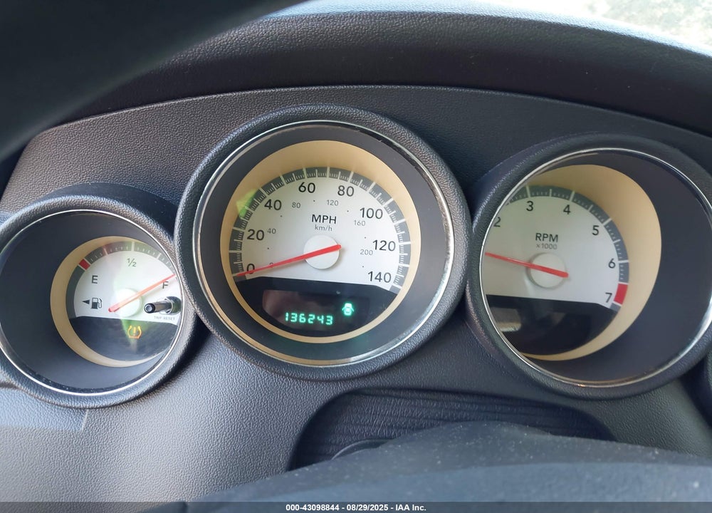 2008 DODGE CHARGER VIN: 2B3KA43RX8H159415