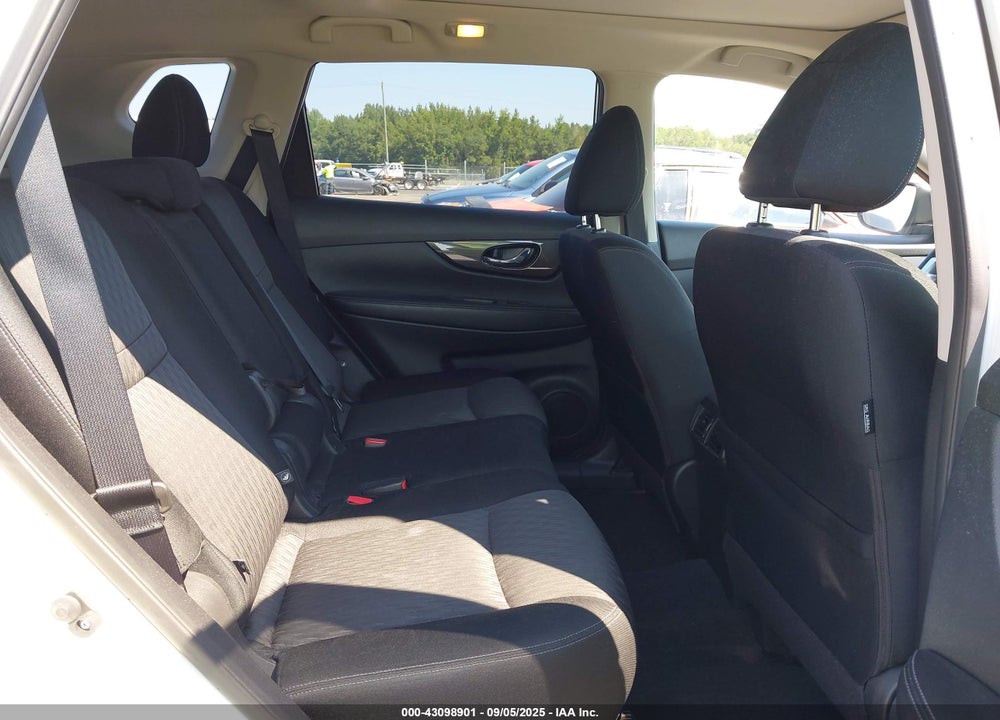 2019 NISSAN ROGUE VIN: JN8AT2MT2KW268144