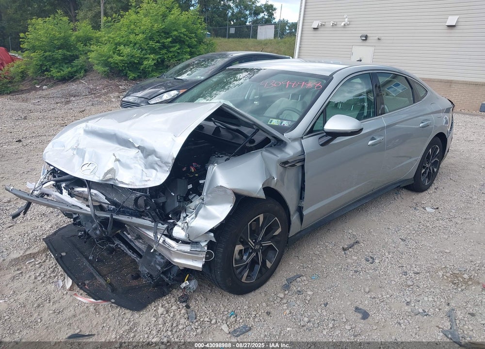 2025 HYUNDAI SONATA VIN: KMHL64JA9SA484754