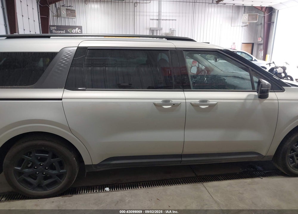 2025 KIA CARNIVAL MPV HYBRID SX PRESTIGE VIN: KNDNE5KA6S6034955