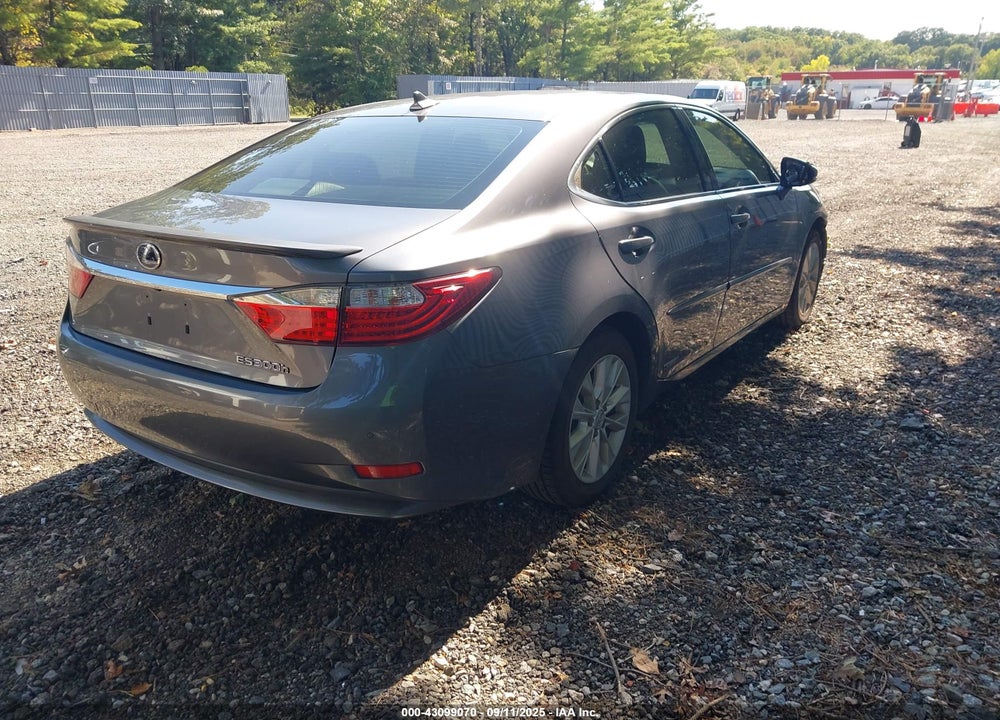 2014 LEXUS ES 300H VIN: JTHBW1GG2E2041501