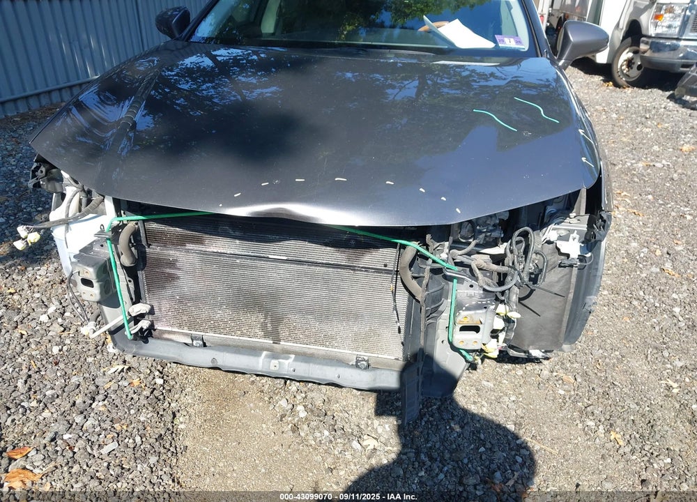 2014 LEXUS ES 300H VIN: JTHBW1GG2E2041501