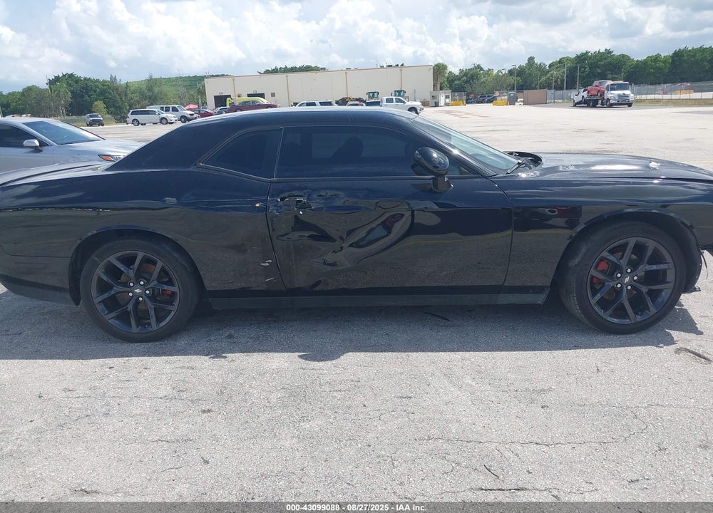 2022 DODGE CHALLENGER VIN: 2C3CDZAG5NH257485