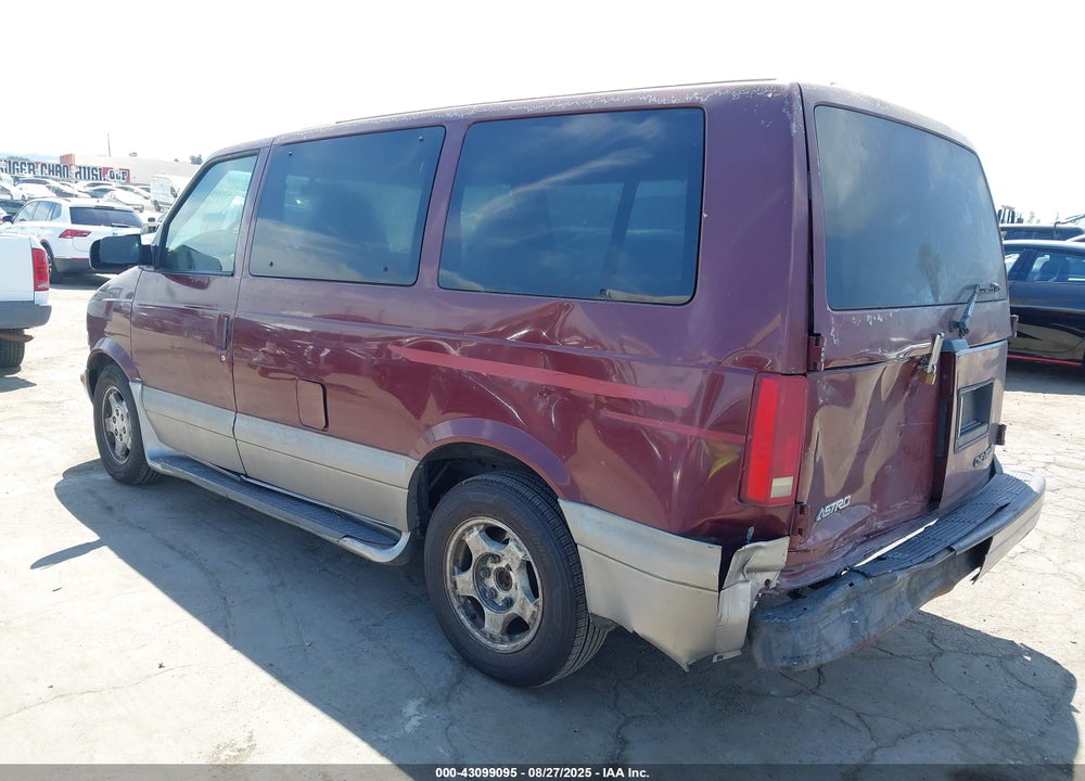 2005 CHEVROLET ASTRO VIN: 1GNDM19XX5B112156