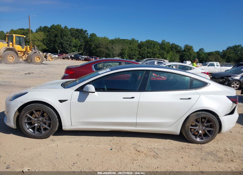 2021 TESLA MODEL 3 VIN: 5YJ3E1EA8MF855039