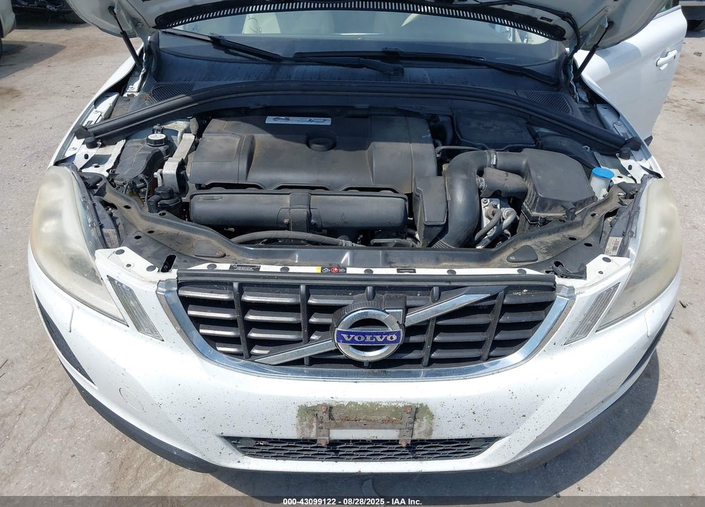 2013 VOLVO XC60 VIN: YV4952DZ0D2445309
