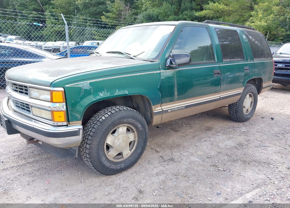 1999 CHEVROLET TAHOE LS VIN: 1GNEK13R0XJ404878