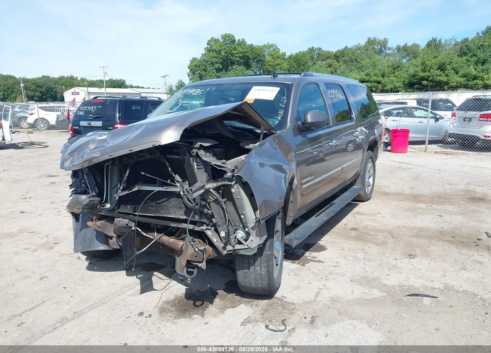 2014 GMC YUKON XL VIN: 1GKS2MEFXER151393