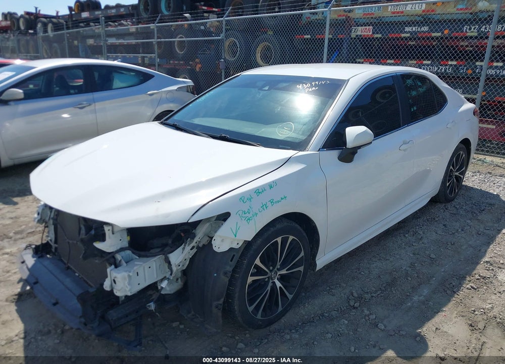 2018 TOYOTA CAMRY VIN: 4T1B11HK7JU515360