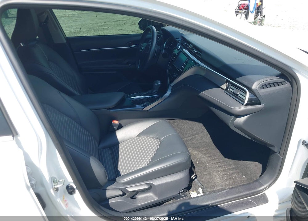 2018 TOYOTA CAMRY VIN: 4T1B11HK7JU515360