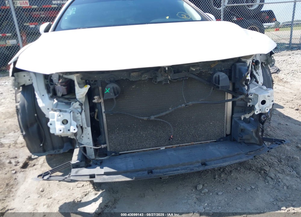 2018 TOYOTA CAMRY VIN: 4T1B11HK7JU515360